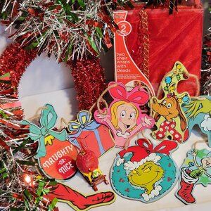 Clearance Grinch Ornament+45 Ft Metallic Garland, Beaded Chair Ties